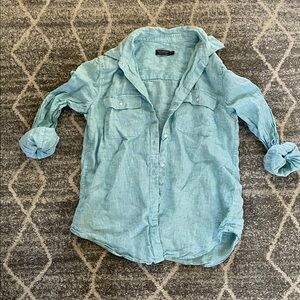 Vineyard Vines button up